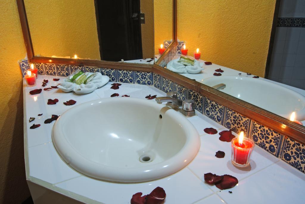 Hotel Plaza Santo Domingo San Cristóbal de Las Casas Δωμάτιο φωτογραφία