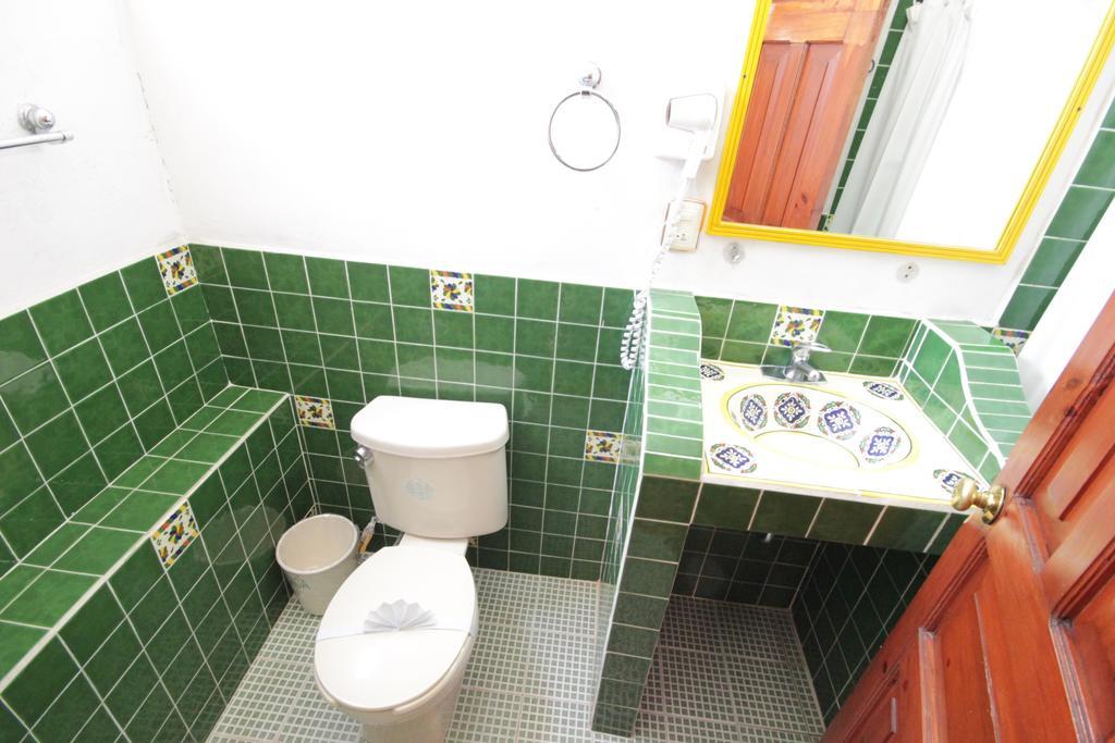 Hotel Plaza Santo Domingo San Cristóbal de Las Casas Δωμάτιο φωτογραφία