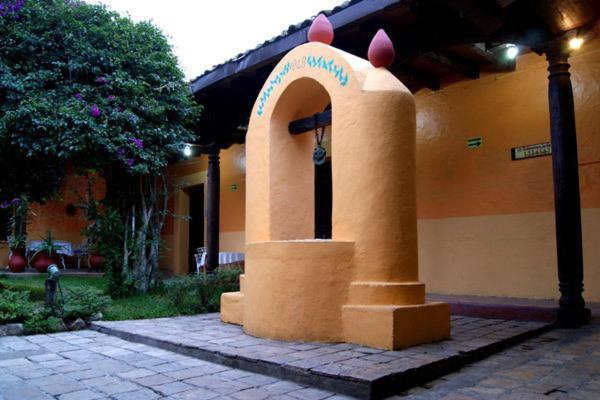 Hotel Plaza Santo Domingo San Cristóbal de Las Casas Εξωτερικό φωτογραφία