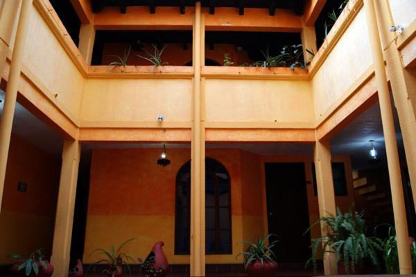 Hotel Plaza Santo Domingo San Cristóbal de Las Casas Εξωτερικό φωτογραφία