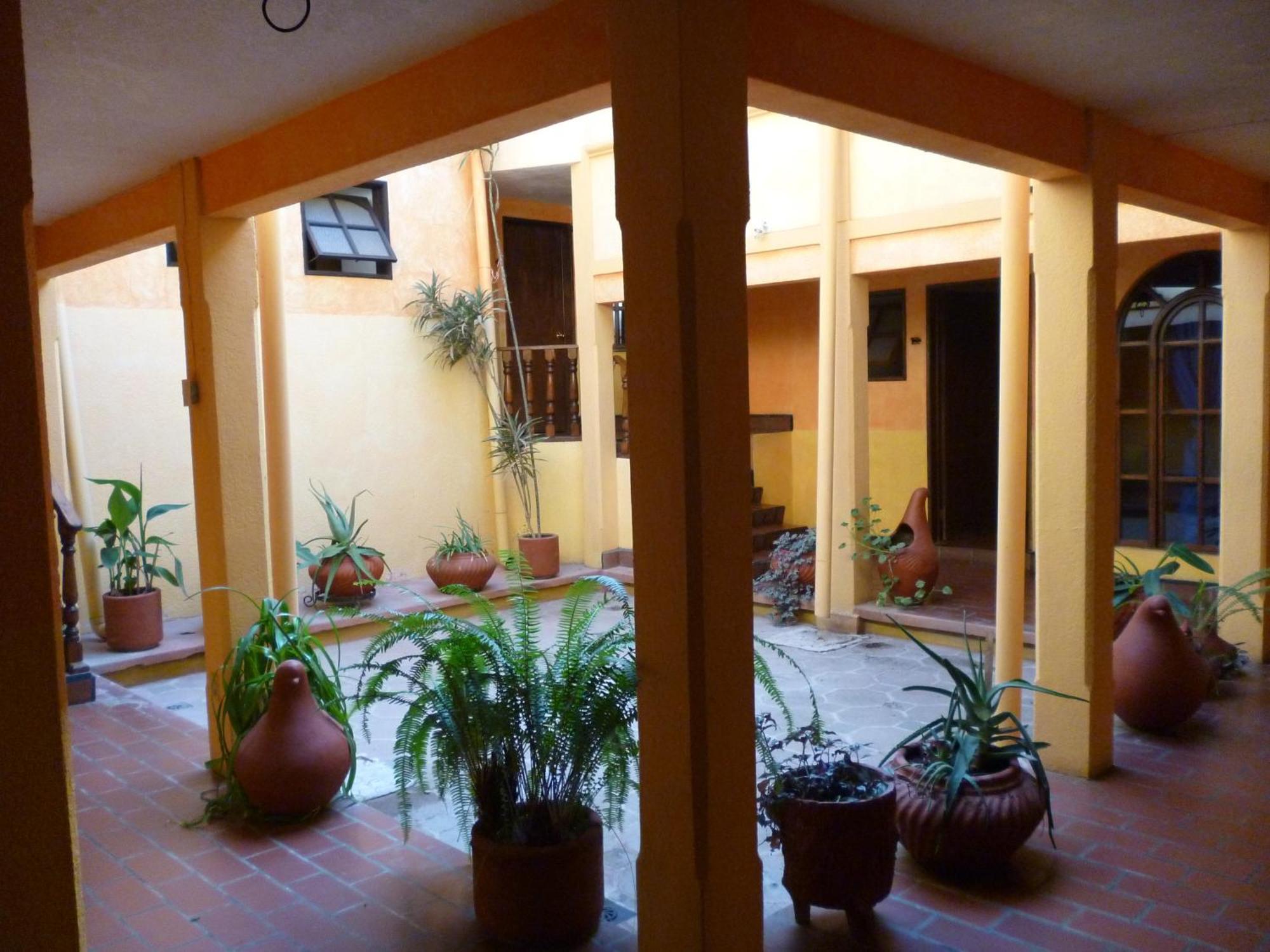 Hotel Plaza Santo Domingo San Cristóbal de Las Casas Εξωτερικό φωτογραφία