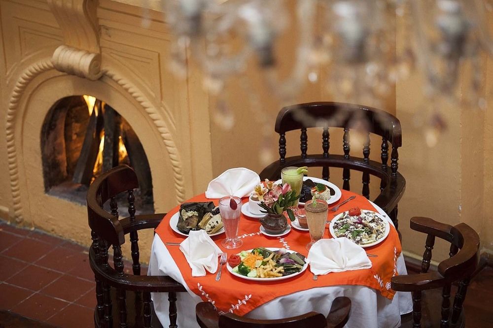 Hotel Plaza Santo Domingo San Cristóbal de Las Casas Εξωτερικό φωτογραφία