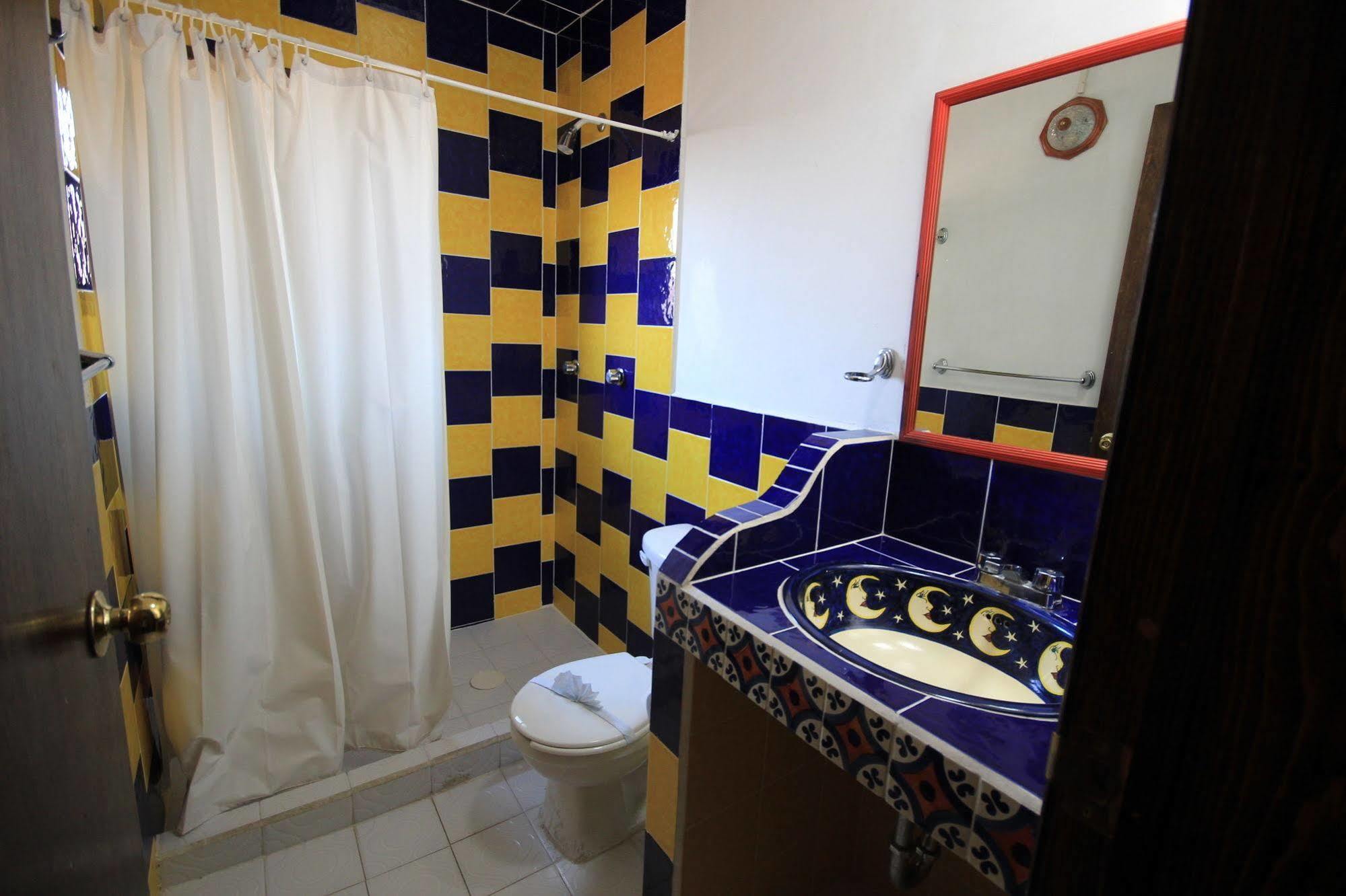 Hotel Plaza Santo Domingo San Cristóbal de Las Casas Εξωτερικό φωτογραφία