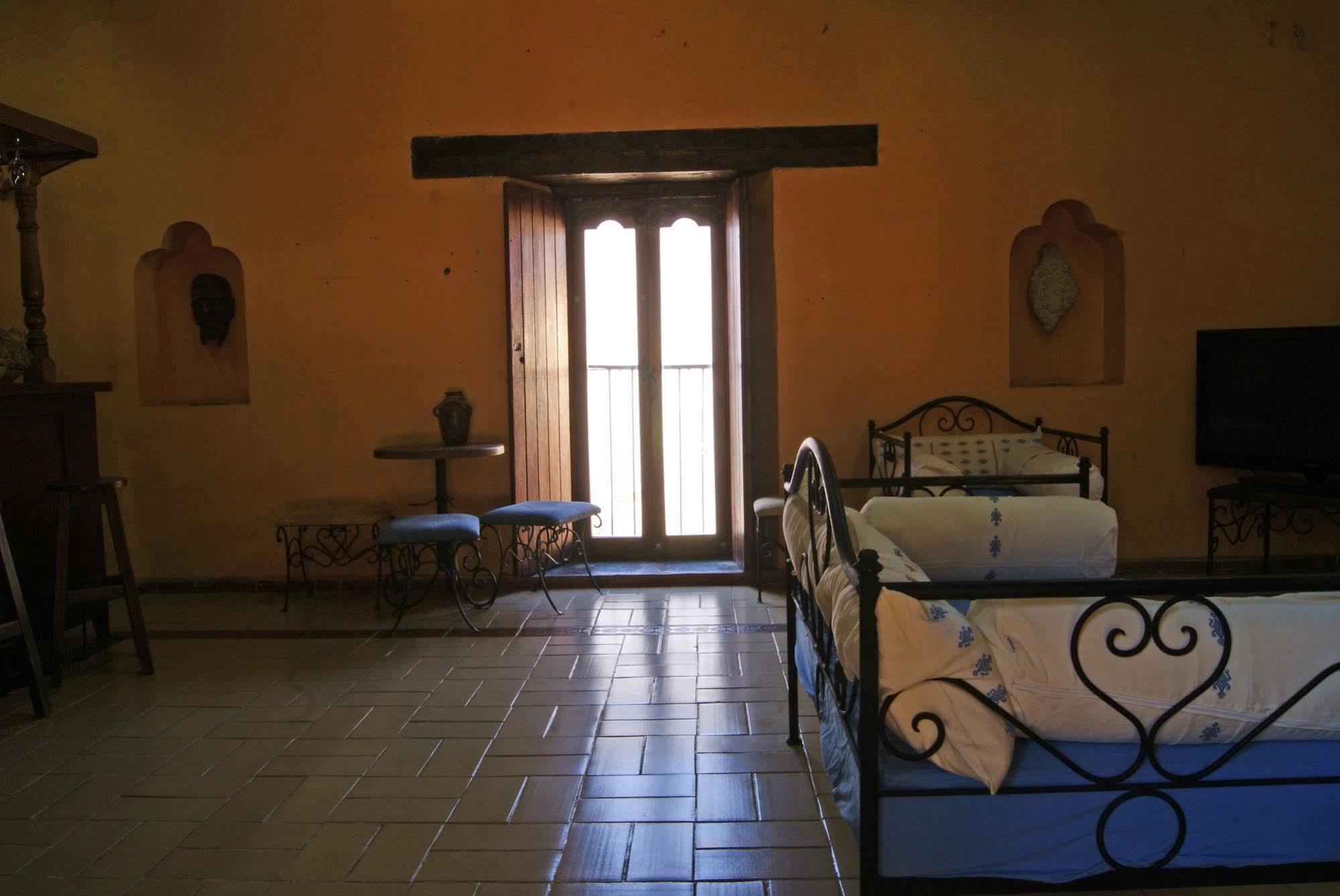 Hotel Plaza Santo Domingo San Cristóbal de Las Casas Εξωτερικό φωτογραφία